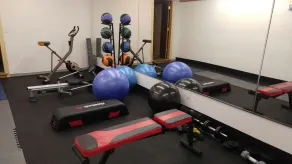 Blockhaus 4 Meilen nach Catamount mit Fitnessraum - Image 3