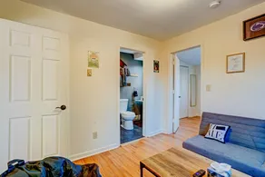 Poconos Mountain View Cottage Near Skiing, Hiking   NO CLEANING FEE! - Image 2