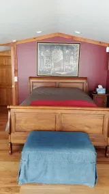 Lakefront  Retreat on Galway Lake, NY - Image 5