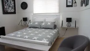 13th Ave Beach House - Image 2