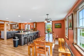 Beautiful 4 bedroom-sleeps 9 near MT & Lake Sunapee-5 miles to Sunapee with view - Image 3
