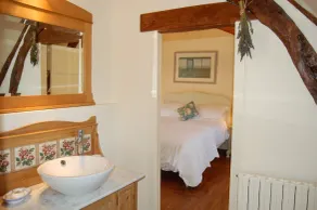 Hus og gite med opvarmet privat pool - Image 4