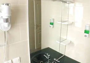 1 floor apartment privatized - Image 4