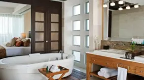 Grand Luxxe Junior Villa 1 Bedroom Platinum Benefits VIP Park Membership - Image 5