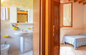 Precioso apartamento de 1 dormitorio en Cavriana. - Image 2