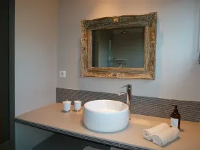 Bruges nära Bordeaux: Stora hus med trädgård och pool - Image 2