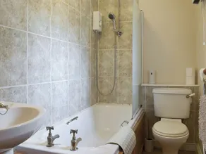 A pretty 2 bedroom barn conversion set within an equestrian centre. - Image 2
