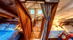 Island Waterfront Glamping - HotTub, Boat, Pet Friendly - Image 5