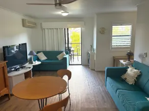 Noosa Lakes Apartment - Image 5