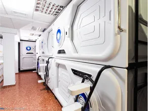 Just Hostel Capsules Alicante - FREE Towels & Luggage Storage - Near Railway - Image 2