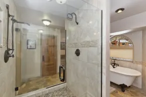 Running Bear: Gå til Snow Summit! Poolbord! Luksus! Great Backyard! Boblebad! Master Suite! - Image 4