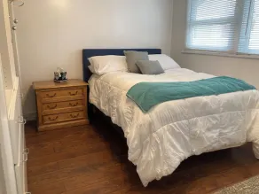 Pets Welcome <br>Private Home on 2 Acres<br>Hiking, biking, Trails <br> - Image 3