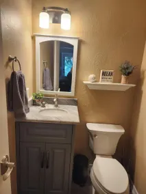 Quiet 4 bedroom Home with Hot Tub nestled in the woods  - Image 4
