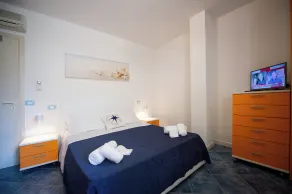 Residence Souvenir - Image 4