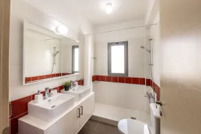 Lenias Sea View - Image 2