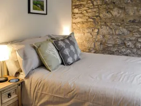 3 bedroom accommodation in Scalegill, near Kirkby Malham - Image 3