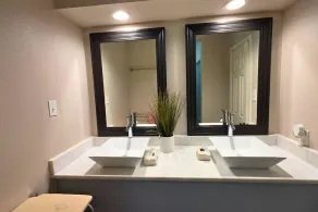 Spacious 4bd Retreat Near Nasa and Kemah - Image 4