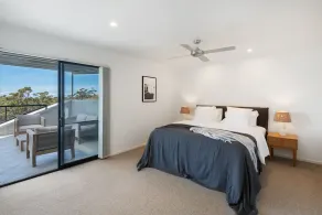 Lorikeet: Blenheim beach house: Coastal oasis - Image 4