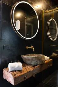 Stay where the world can't find you. Quirky salvage luxury at its very best. - Image 5
