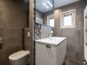 Beautiful house with whirlpool, on the edge of the forest - Image 4
