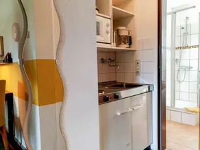 Beautiful apartment for 8 people with WIFI, TV and terrace - Image 2