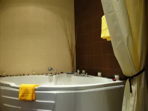 Downtown apartment - two bedrooms - double jacuzzi - Image 4