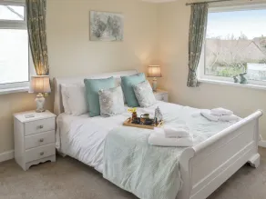 Ideal home from home with a cosy wood burner for those cooler nights. - Image 4
