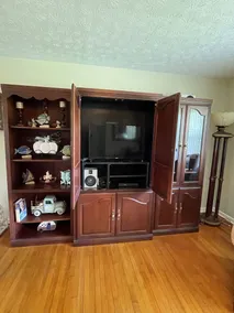 Charming Jefferson City Retreat  - Image 2
