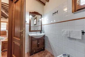 PISCINA PRIVATA -AGRITURISMO FATTORIA LA PIEVE-VILLA OLEANDRO , a 8 Km da Pisa - Image 4