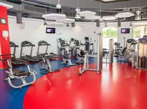 Elegant 2BR in Shams 4 JBR by Deluxe Holiday Homes - Image 3