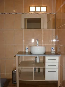 2 rooms / 5min walk to a sandy beach / private parking / near Juan les Pins - Image 2