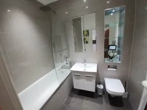 Reigate - 1 Bed apartment near Priory Park with parking by Mobius Property - Image 2
