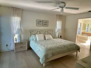 Lumineux 3 chambres, 3 salles de bain avec piscine privée dans une communauté exclusive de golf et de tennis - Image 3