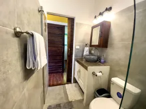 Casita Kreyol Cozy 1BR tiny house. Walk to Playa Negra. - Image 4
