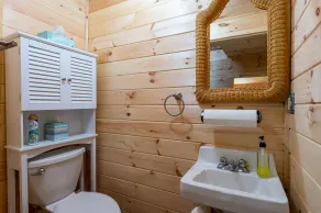 A quintessential Maine cottage experience, captivating guests of all ages - Image 4