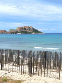 Roof Top House in the heart of Calvi - Sea view - 5 minutes from the beach - Image 5