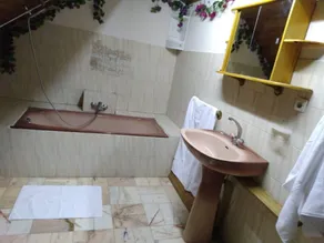 ETAGE dans maison  Paradis. - Image 3