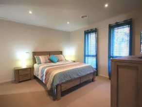 Yass Valley Stays - Easy self check-in - Image 5