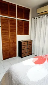 Quite clean spacious two bed townhouse 7 min from shopping, 15 min from beach! - Image 3