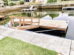 Waterfront, heated pool, floating dock - Image 2