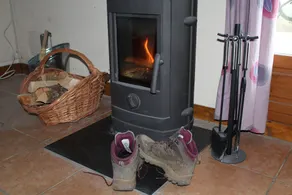 Geräumige 2-Bett-Gite, Arques, Aude, Pool, Whirlpool und kostenloses WLAN. - Image 2