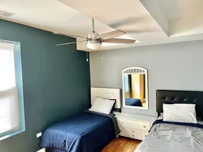 Experience Chicago living near United Center - Image 4