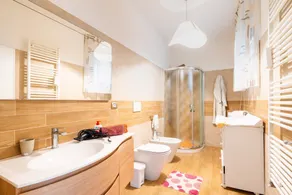 Apartamento 'La Casetta Di Asia' con terraza privada y aire acondicionado - Image 5