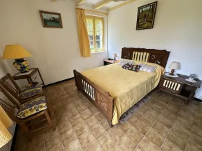 Merveilleux gîte avec terrasse, barbecue et jardin - Image 3