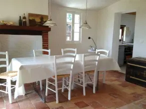 La Maison Ocre, à l'odeur des vignes, a beaucoup à vous offrir... - Image 5