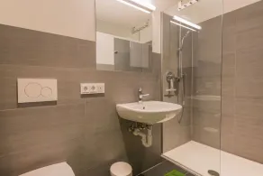 Tasteful Apartment in Fulpmes - Image 3