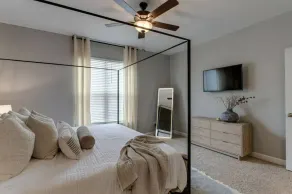 Holiday House - Image 5