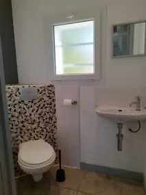Ty Gwenn – Maison vue mer 3 chambres 🔑🔑🔑 900m port/plages Côte de Granit Rose - Image 3