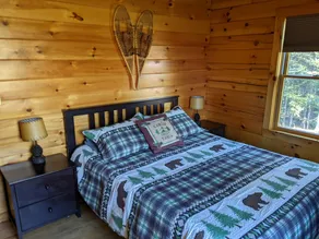 Log cabin in the White Mountains, near Bretton Woods - Image 5