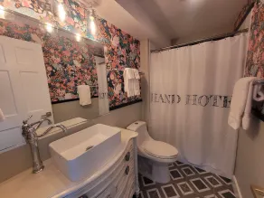 The Hand Hotel Bed & Breakfast - Image 5